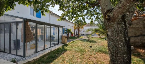 8 bedrooms House in Deux-Sevres, France No. 357413 31