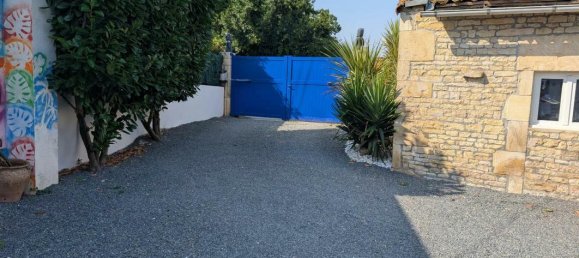 8 bedrooms House in Deux-Sevres, France No. 357413 11