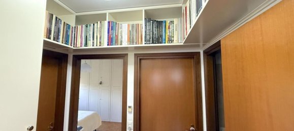 3 bedrooms Apartment in Sasso Marconi, Italy No. 376785 2