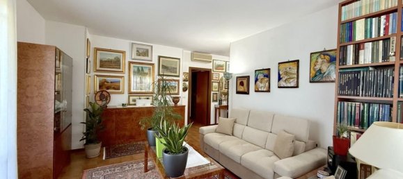 3 bedrooms Apartment in Sasso Marconi, Italy No. 376785 7