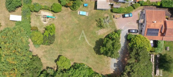 740m² Land in Saint-Palais-sur-Mer, France No. 345351 2