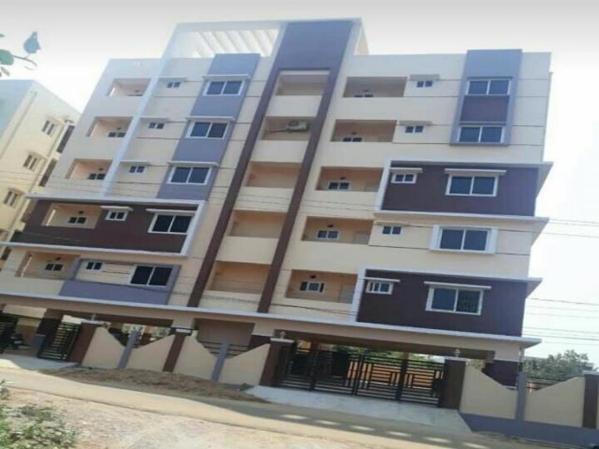 3 bedrooms House in Visakhapatnam, India No. 64074