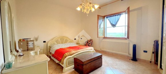 Дом с 4 спальнями в Альфонсине, Италия № 257864 29