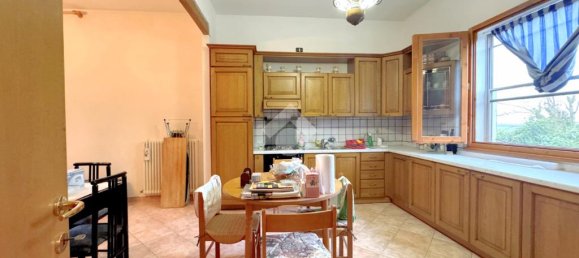 Дом с 4 спальнями в Альфонсине, Италия № 257864 22