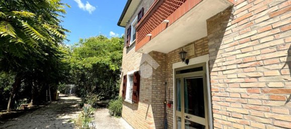 Дом с 4 спальнями в Альфонсине, Италия № 257864 3