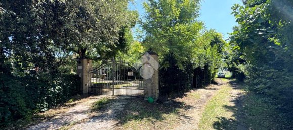 Дом с 4 спальнями в Альфонсине, Италия № 257864 35