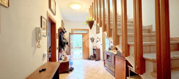 Дом с 4 спальнями в Альфонсине, Италия № 257864 16