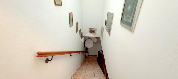 Дом с 4 спальнями в Альфонсине, Италия № 257864 18