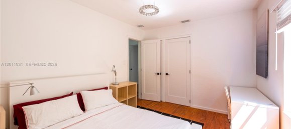 3 Schlafzimmer Villa in Miami, USA, Nr. 614895 16
