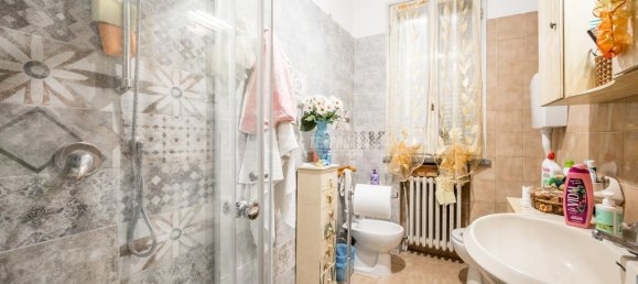 5 rooms Villa in Reggio Emilia, Italy No. 163893 12