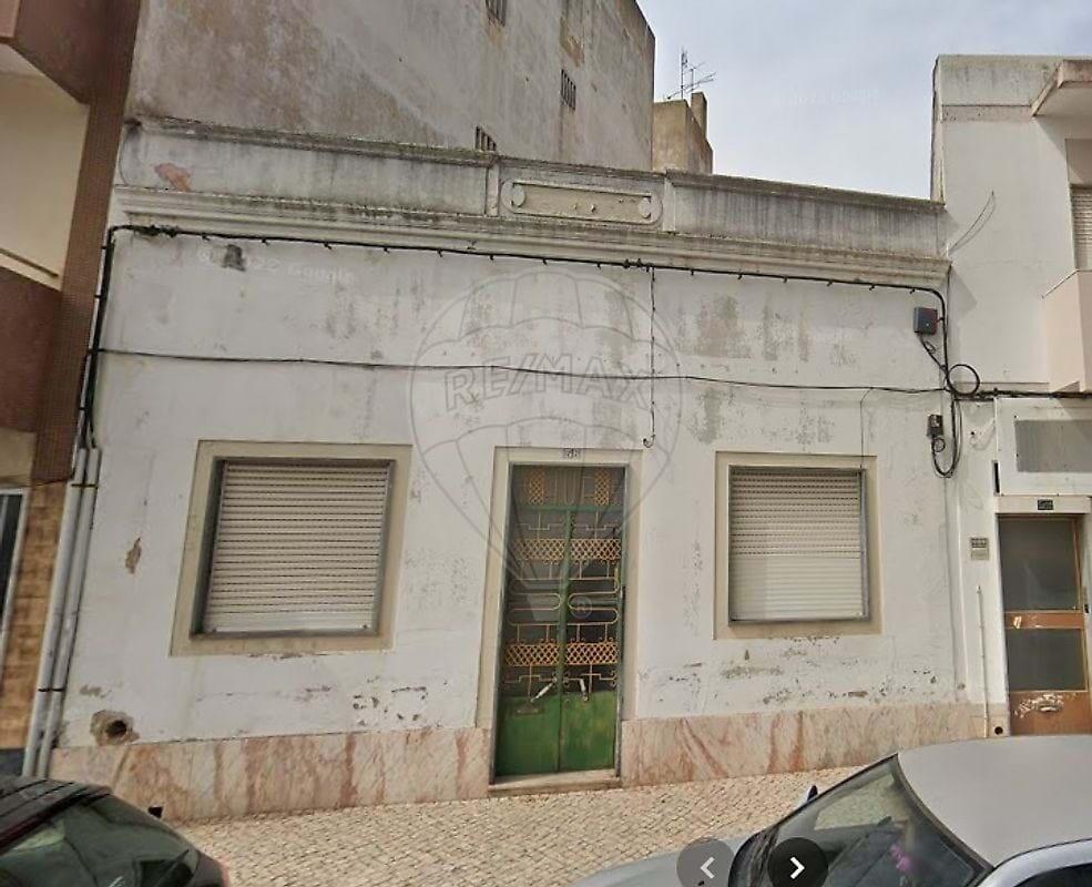 6 bedrooms Villa in Portimao, Portugal No. 170160