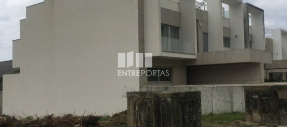 Земельный участок 424м² в Виана ду Каштелу, Португалия № 154453 17