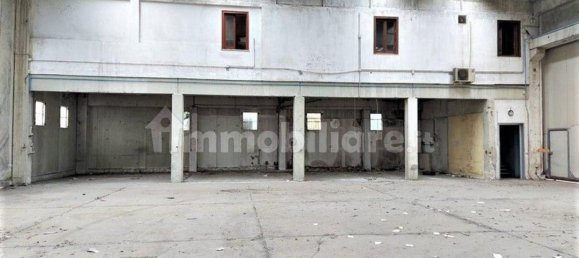 Lagerhaus in Cilavegna, Italy 1211m², Nr. 316973 9