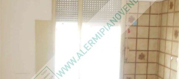 2 Schlafzimmer Wohnung in Milan, Italy, Nr. 373111 4