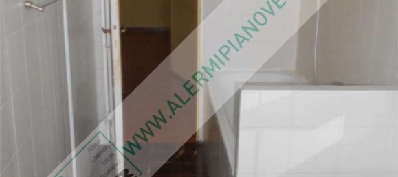 2 Schlafzimmer Wohnung in Milan, Italy, Nr. 373111 9