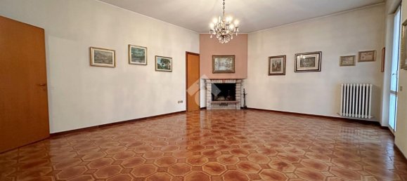 4-Zimmer Wohnung in Carate Brianza, Italy, Nr. 146262 30
