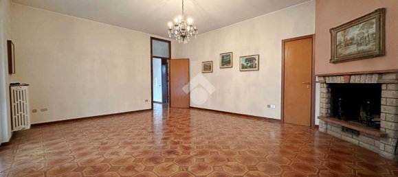 4-Zimmer Wohnung in Carate Brianza, Italy, Nr. 146262 31