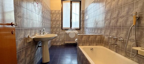 4-Zimmer Wohnung in Carate Brianza, Italy, Nr. 146262 34