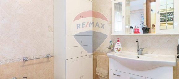 2 bedrooms Apartment in Misterbianco, Italy No. 106084 4