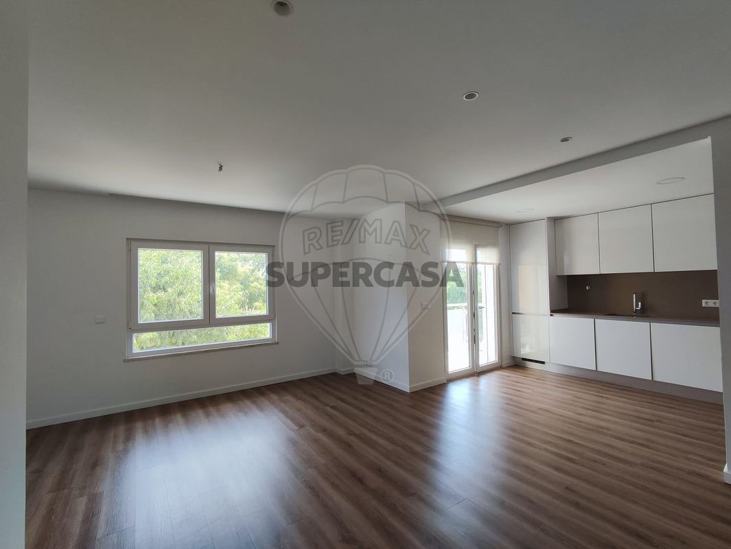 3 bedrooms Apartment in Cascais, Portugal No. 286607