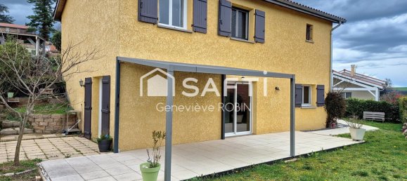 4 Schlafzimmer Haus in Meys, France, Nr. 270214 2