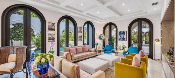 8 dormitorios villa en venta en Miami, Miami-Dade, Florida, USA № 615834 6
