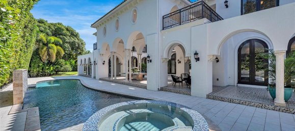 8 dormitorios villa en venta en Miami, Miami-Dade, Florida, USA № 615834 3