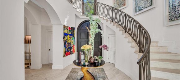 8 dormitorios villa en venta en Miami, Miami-Dade, Florida, USA № 615834 18