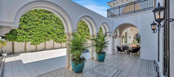 8 dormitorios villa en venta en Miami, Miami-Dade, Florida, USA № 615834 4