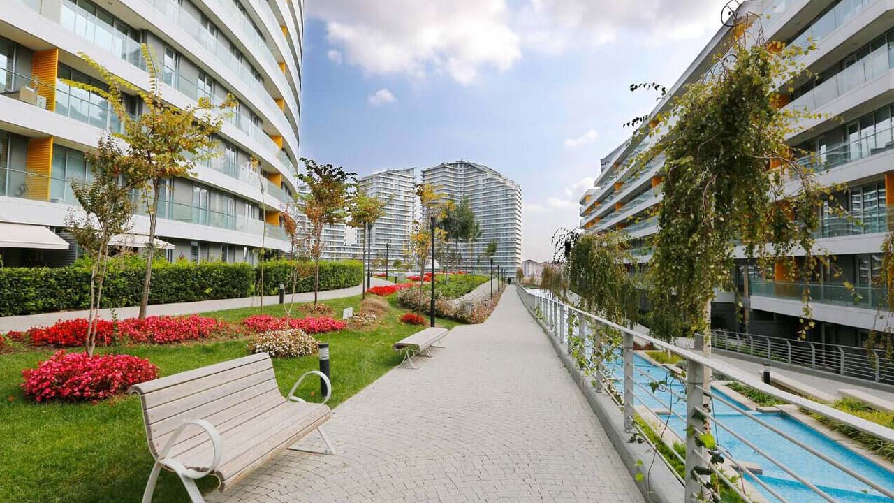 Wohnung 2+1 in The Superior Living Batisehir, Bagcilar, Turkey, Nr. 38955