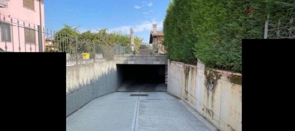 Garage in Cura Carpignano, Italy 28m², Nr. 181854 4