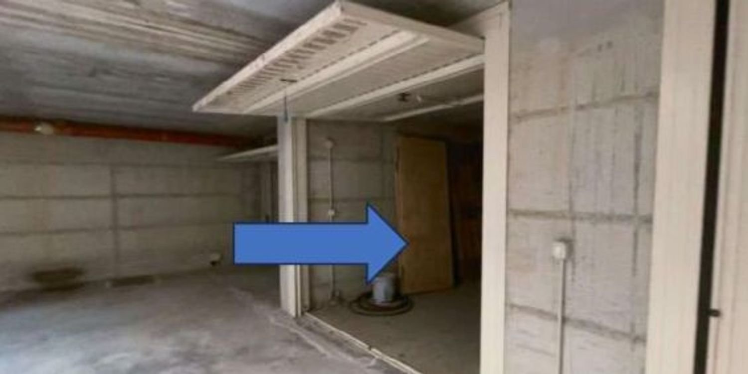 Garage in Cura Carpignano, Italy 28m², Nr. 181854