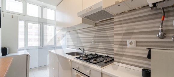 1 bedroom Apartment in Lisbon, Portugal No. 196737 8