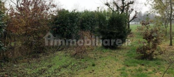 Casa de 3 dormitorios en Quistello, Italy No. 2355 14