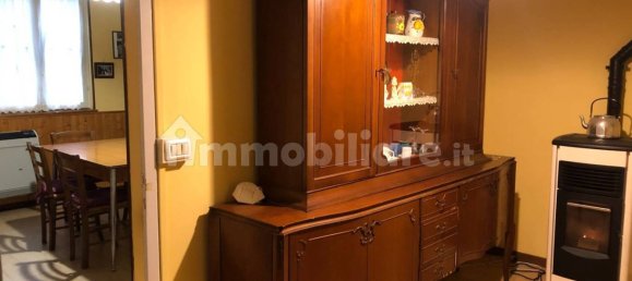 Casa de 3 dormitorios en Quistello, Italy No. 2355 18