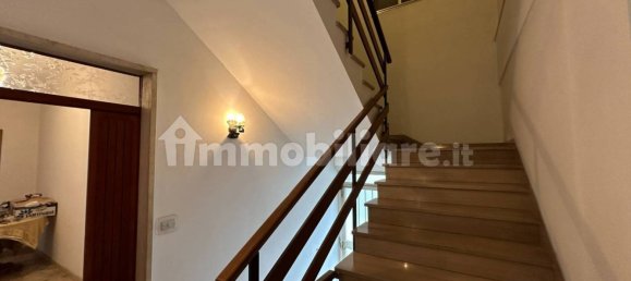 8 bedrooms House in Avezzano, Italy No. 26281 3