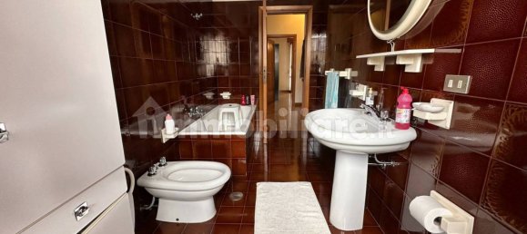 8 bedrooms House in Avezzano, Italy No. 26281 15