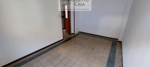 3 rooms Apartment in Omegna, Italy No. 28303 8