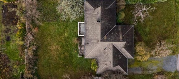 3 bedrooms House in British Columbia, Canada No. 1168 12