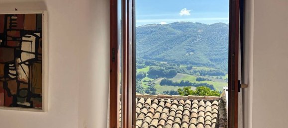 5 bedrooms House in Monteleone di Spoleto, Italy No. 371745 10