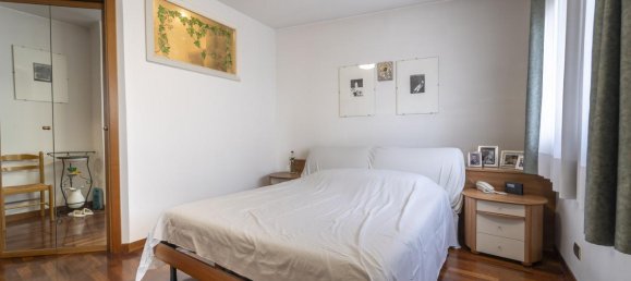 5 rooms House in Vicenza, Italy No. 120426 32