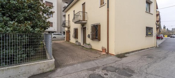 5 rooms House in Vicenza, Italy No. 120426 6