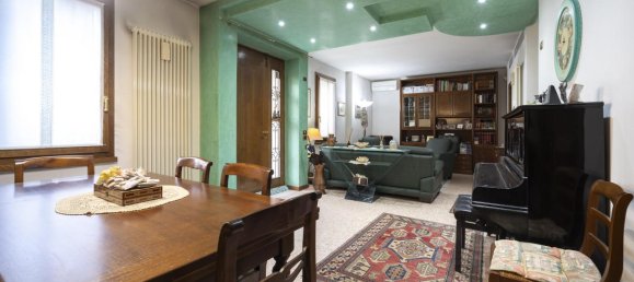 5 rooms House in Vicenza, Italy No. 120426 19