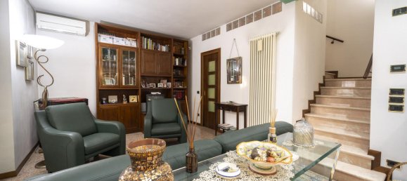 5 rooms House in Vicenza, Italy No. 120426 10