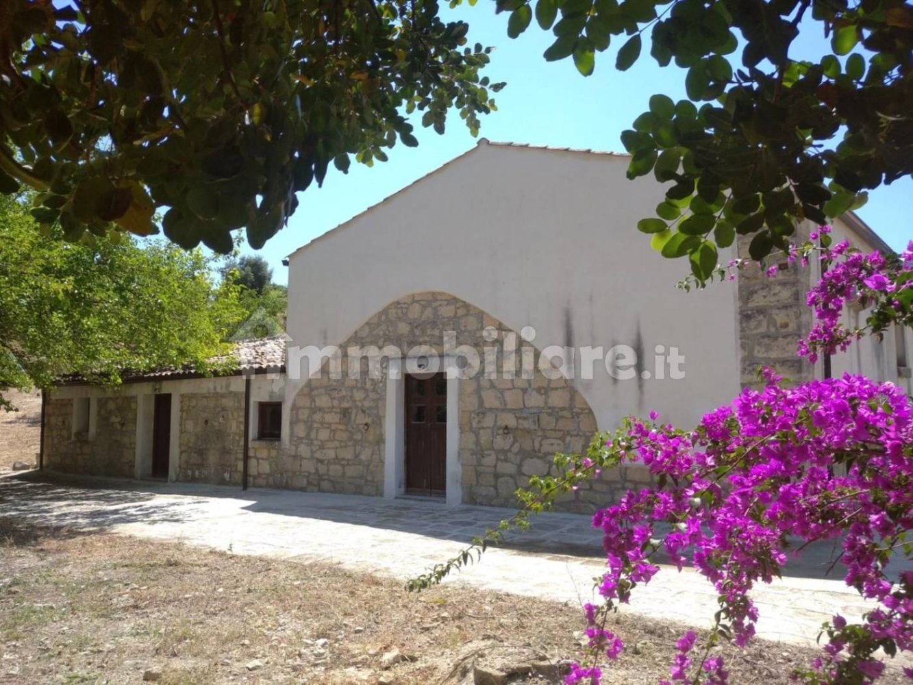4 bedrooms House in Caltabellotta, Italy No. 301003