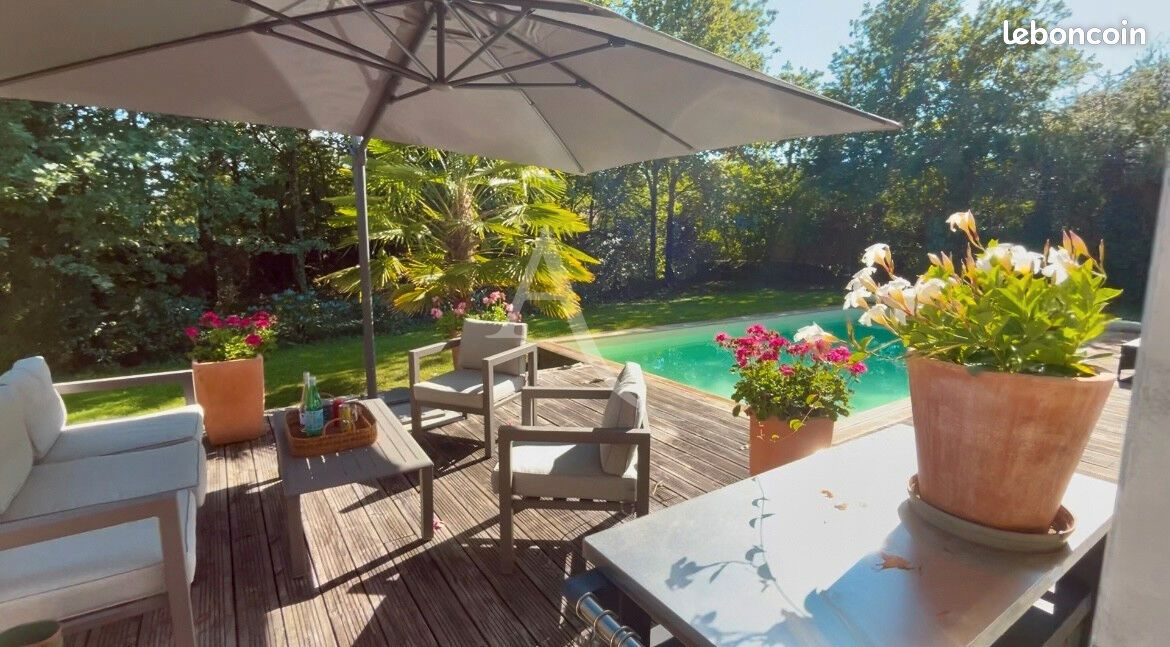 Casa T4 em Ligny-le-Ribault, France N.º 330016