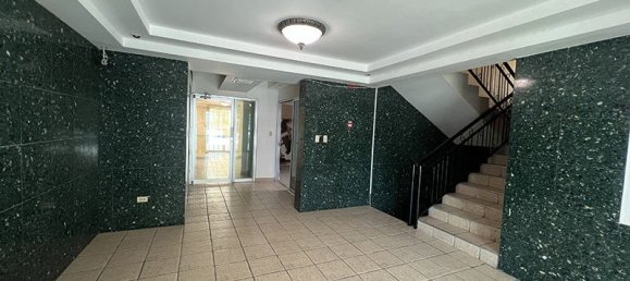 3 bedrooms Land in Panama City, Panama No. 111 5