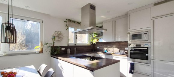 Apartamento de 3 habitaciónes en Baden-Wurttemberg, Germany No. 1986 4