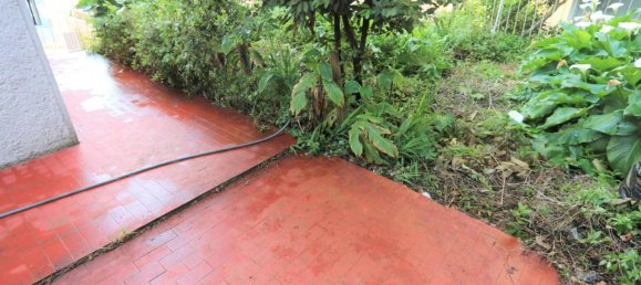 5 rooms Apartment in Genoa, Italy No. 88530 8