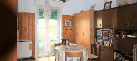 5 rooms Apartment in Genoa, Italy No. 88530 6